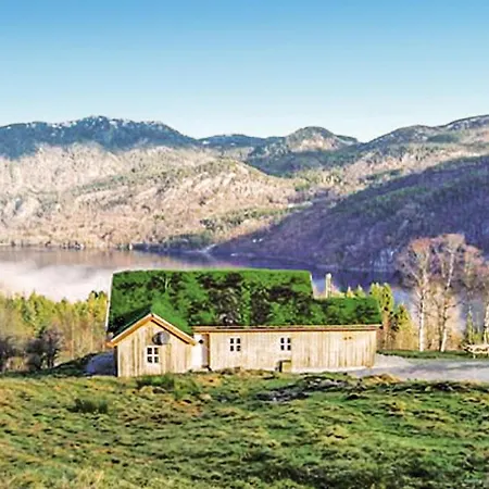 Holiday home 4 Bedroom Amazing Home In Sira *